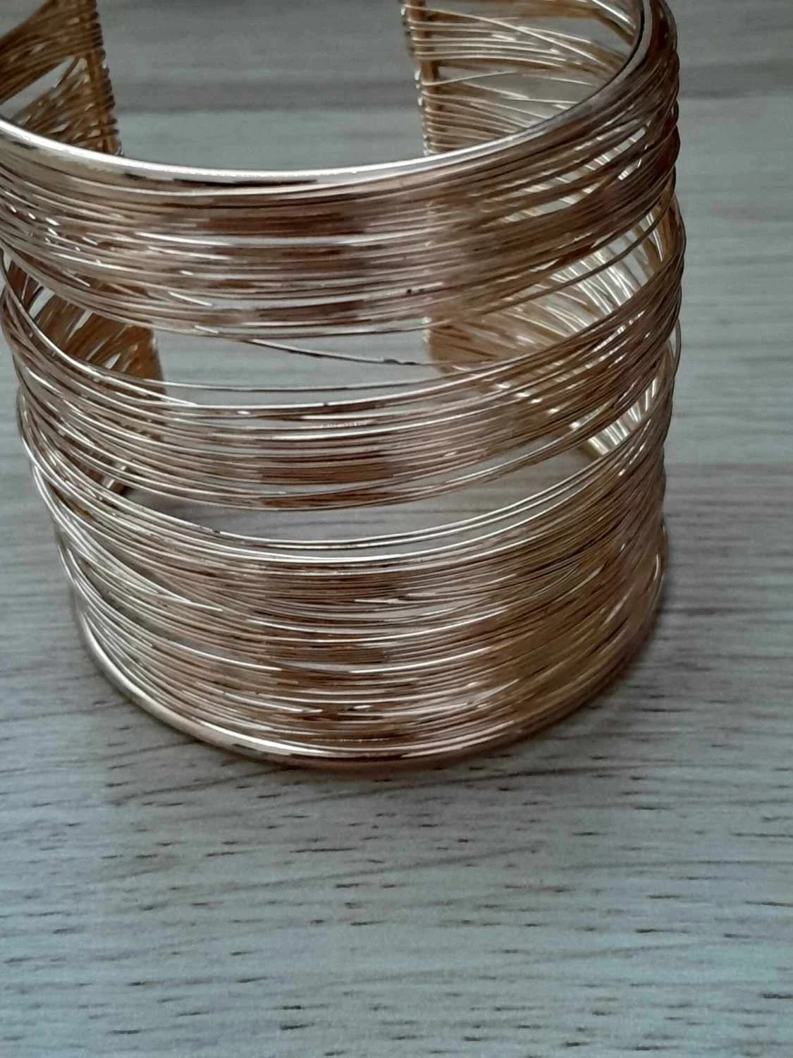 Metalen armband, gouden filamenten, verstelbaar, Boheemse stijl – photo 3